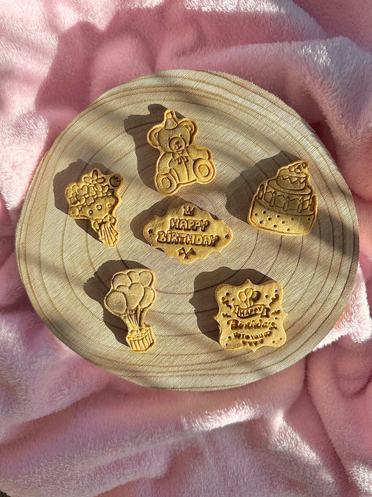 birthday oat biscuit cookies - limited ingredient dog treats